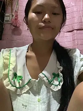 milo bae online show from May 2026 10:37:01 PM