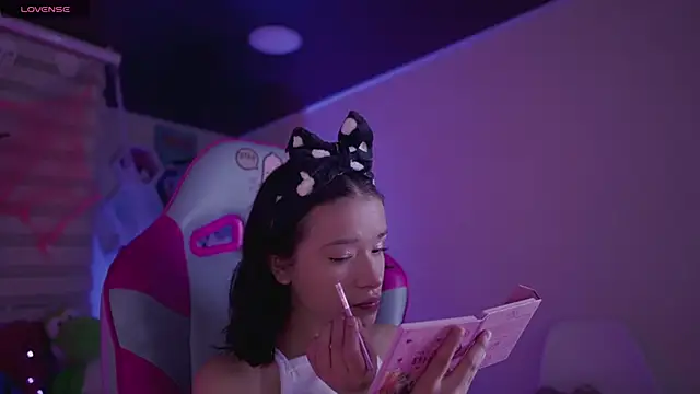 Lana Dreams  online show from October 2025 12:22:02 AM