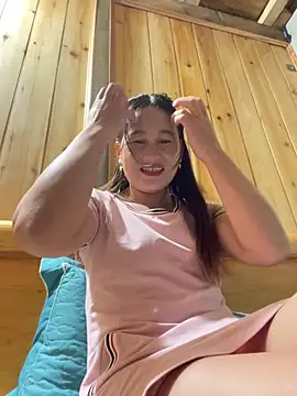 phungtiti online show from November 2025 05:13:02 AM