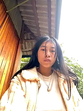 EmLy02 online show from October 2025 12:25:02 AM