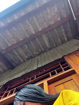 EmLy02 online show from January 2026 01:31:02 AM