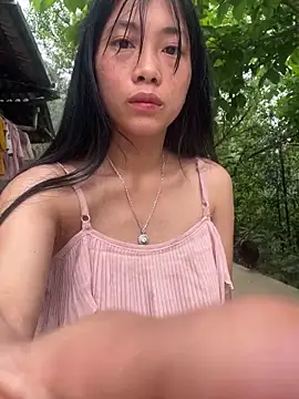 EmLy02 online show from March 2026 12:43:02 AM