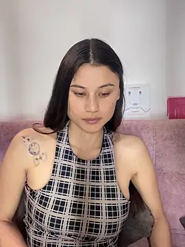 VioletaLorette online show from October 2025 01:52:02 AM