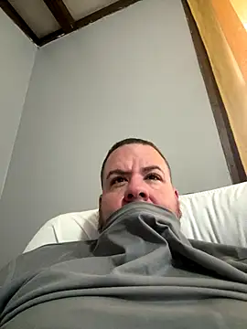 kev0n2389 online show from September 2025 04:51:02 PM