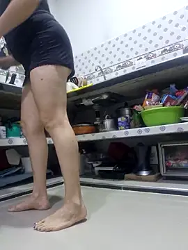 Snapshot of Nina_vallon chatting on September 2025 10:37:01 AM Nina vallon online show from September 2025 10:37:01 AM