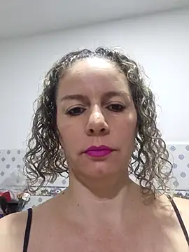 Snapshot of Nina_vallon chatting on September 2025 10:38:02 AM Nina vallon online show from September 2025 10:38:02 AM