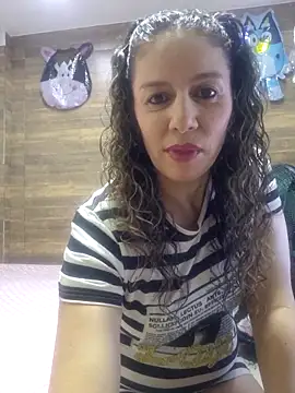 Snapshot of Nina_vallon chatting on November 2025 01:32:02 PM Nina vallon online show from November 2025 01:32:02 PM