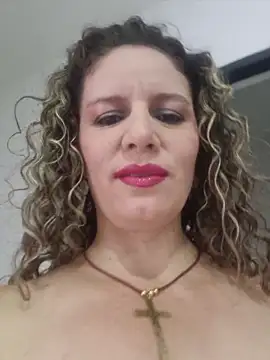 Snapshot of Nina_vallon chatting on May 2026 12:32:01 PM Nina vallon online show from May 2026 12:32:01 PM