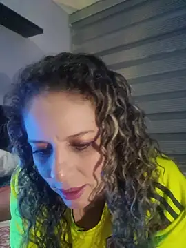 Snapshot of Nina_vallon chatting on June 2026 10:53:01 AM Nina vallon online show from June 2026 10:53:01 AM