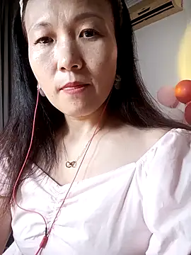 Joanna1122 online show from September 2025 04:07:01 PM