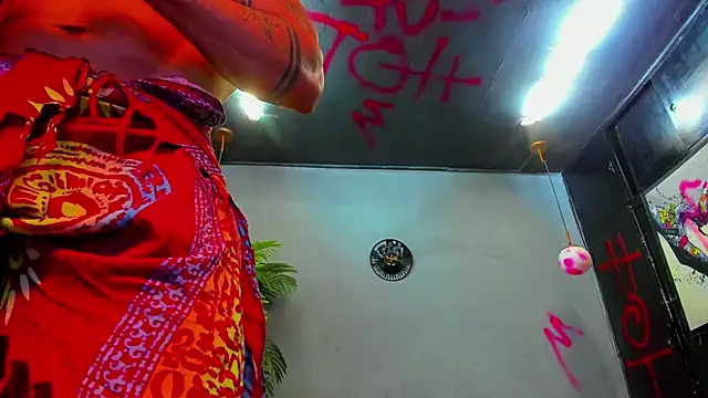 dennis cox1 online show from September 2025 10:43:01 PM