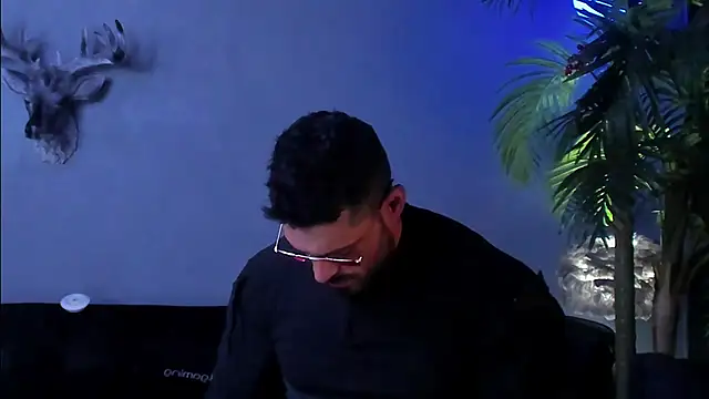 dennis cox1 online show from March 2026 05:24:01 AM