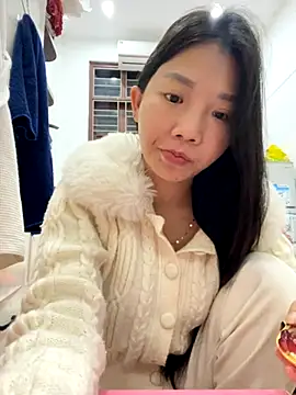 Miumieu online show from November 2025 10:26:01 AM