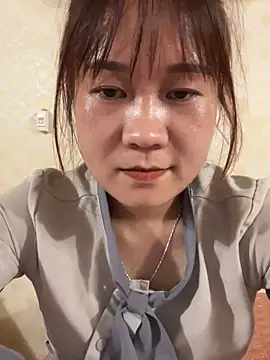 qinejr37 online show from September 2025 05:52:02 AM