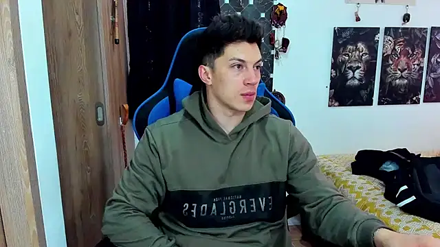 javiersexymann online show from December 2024 04:43:01 PM