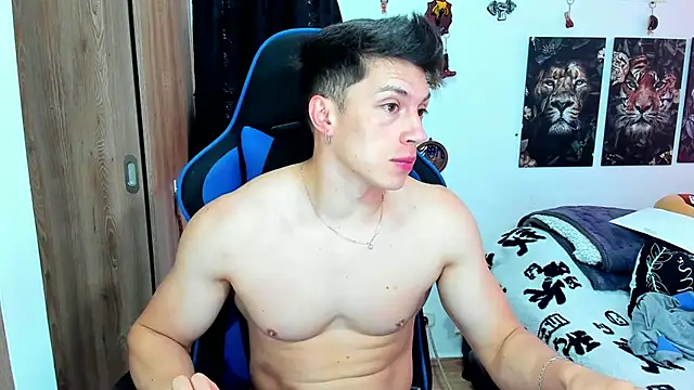 javiersexymann online show from February 2025 05:28:01 PM