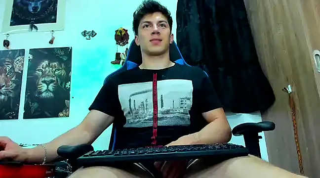 javiersexymann online show from February 2025 05:48:02 AM