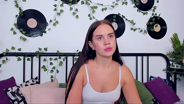 AmeliaRoyale online show from September 2025 03:10:02 AM