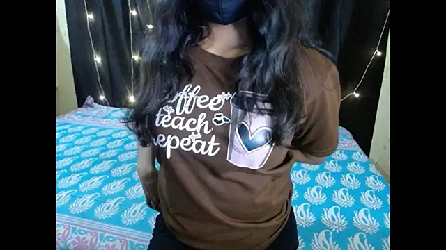 Vanya 7 online show from November 2025 10:56:01 PM