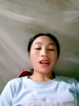 lucybaby00 online show from October 2025 10:47:01 PM