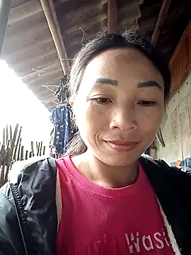 lucybaby00 online show from November 2025 01:51:02 AM