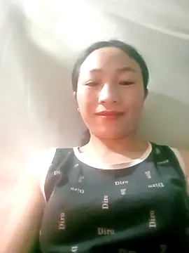 lucybaby00 online show from December 2025 09:32:02 PM