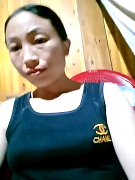 Snapshot of lucybaby00 chatting on April 2026 11:45:02 AM lucybaby00 online show from April 2026 11:45:02 AM
