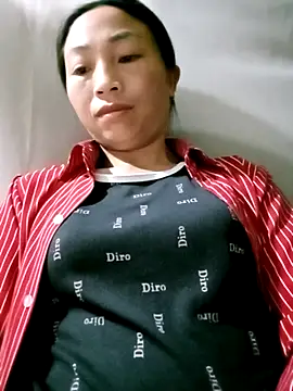 Snapshot of lucybaby00 chatting on April 2026 10:30:02 PM lucybaby00 online show from April 2026 10:30:02 PM