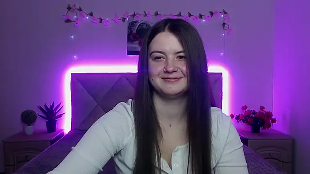 MavkaCute online show from April 2026 06:21:01 PM