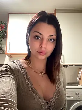 NoeliaGarcia17 online show from January 2026 11:18:02 PM