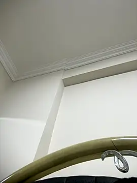 HaltBrand online show from October 2025 05:51:02 AM