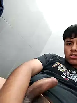 Davidhdz1988Jj online show from September 2025 07:26:01 PM