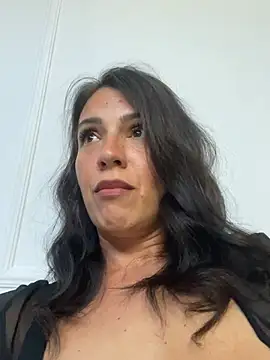 AlyaRei online show from August 2026 04:31:02 PM