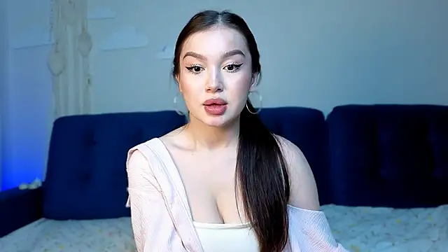 LexeeLuv online show from February 2026 11:04:02 PM