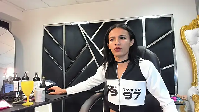 Aisha hotts777 online show from November 2025 09:52:01 AM