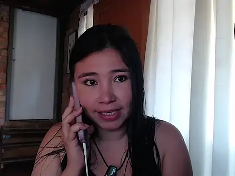 Snapshot of magiadeisis chatting on November 2025 02:28:01 PM magiadeisis online show from November 2025 02:28:01 PM