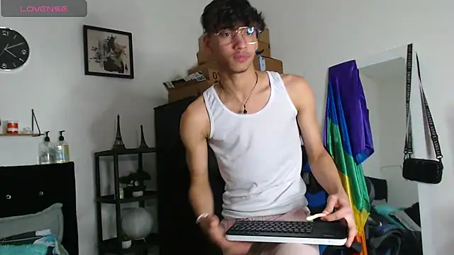 Gael Jones online show from September 2025 01:46:01 PM