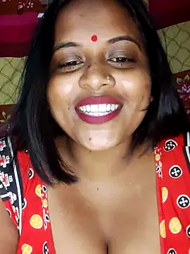 Hot-Show2 online show from October 2025 05:43:01 PM