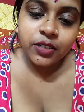 Hot-Show2 online show from October 2025 09:52:01 AM