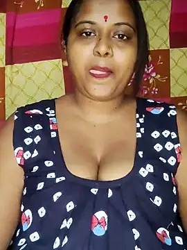 Hot-Show2 online show from October 2025 03:58:01 PM