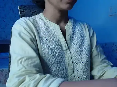 snow white123 online show from November 2025 01:08:01 AM