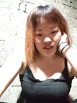 Snapshot of sukabae00 chatting on May 2026 01:27:02 PM sukabae00 online show from May 2026 01:27:02 PM