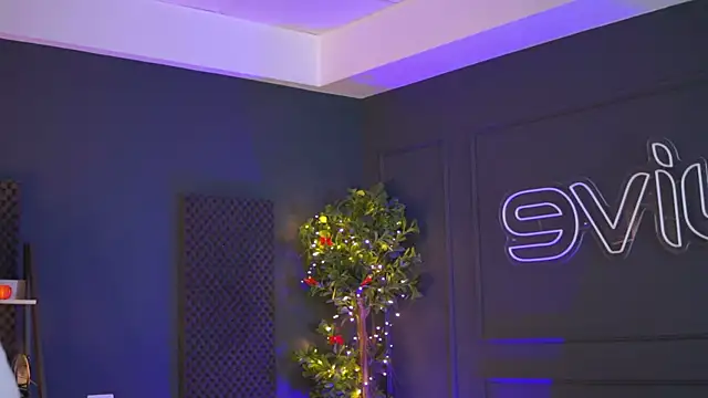 SiennaRuh online show from January 2026 12:43:02 PM