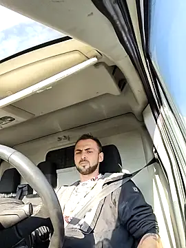 papichulo0099 online show from October 2025 06:30:02 AM