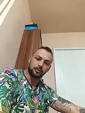 papichulo0099 online show from October 2025 02:22:02 AM