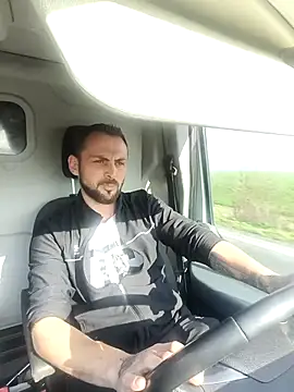 papichulo0099 online show from March 2026 07:02:01 AM