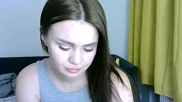 Bonny Candy online show from December 2025 02:57:02 PM