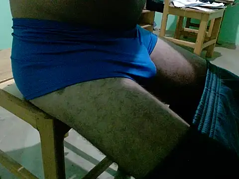 Snapshot of pau888kkkk chatting on October 2025 12:01:02 AM pau888kkkk online show from October 2025 12:01:02 AM