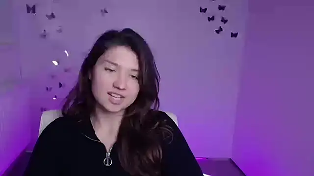 Sandra Curly online show from October 2025 05:33:02 PM