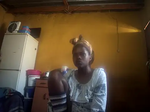 Caramelchick01 online show from October 2025 07:05:02 AM